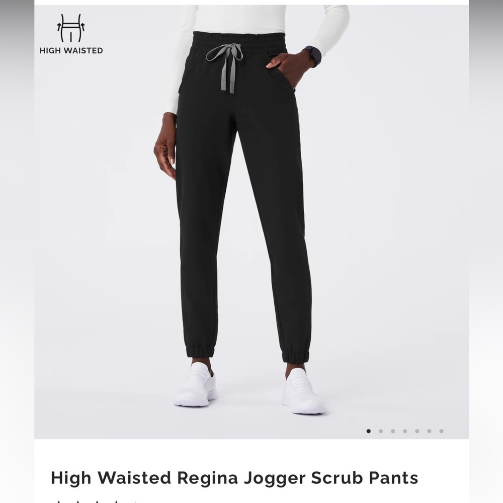 High Waisted Regina Jogger Scrub Pants - S -Petite in Black
